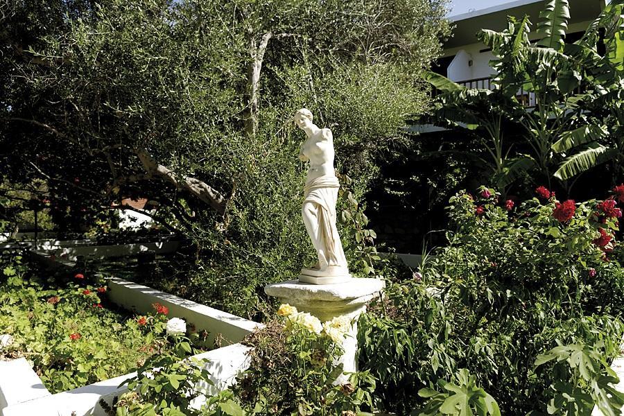 Milos Garden Apartment Adamantas  Exterior photo